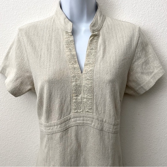 The Earth Collection, V-Neck Cotton Knee Length Dress - Picture 3 of 8